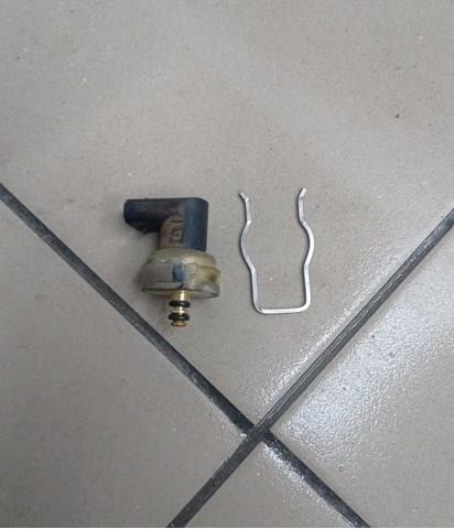 A0009051100 MERCEDES Датчик давления топлива купить в Ровно
