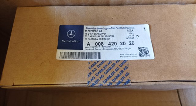 A0084202020 MERCEDES Колодки тормозные передние дисковые купить в Днепр