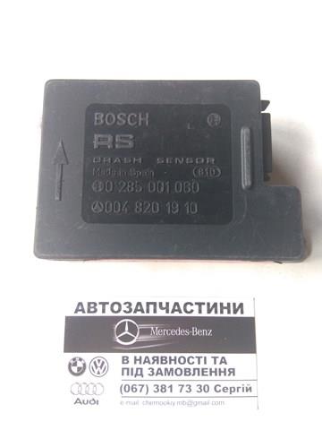 Блок управления airbag A0048201910 MERCEDES