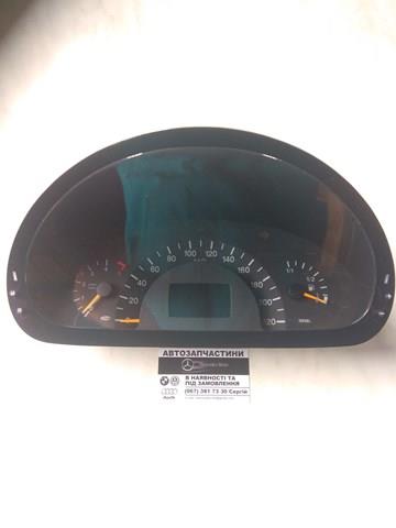 Щиток приборов A6394460321 MERCEDES