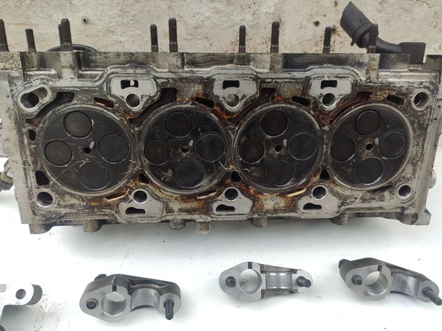 Головка 2211127900 HYUNDAI