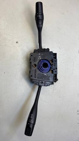 NISSAN 2554040U60 в наличии Черновцы