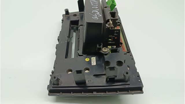 30679180 Магнитола (радио AM/FM) купить Тернополь