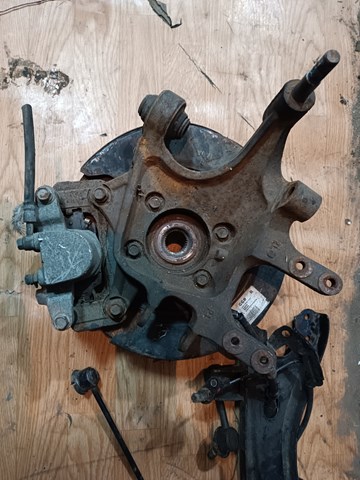 527202W000 HYUNDAI купить в Винница