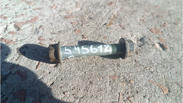 HYUNDAI 545612G000 Болт нижнего рычага в наличии Одесса