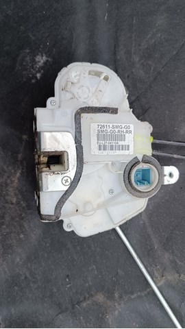 Замок двери задней правой Honda Civic 8