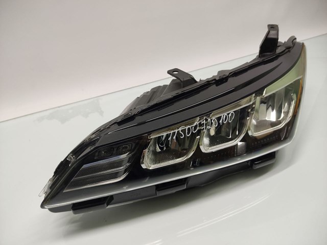 Вставка фары левой 8115007201 TOYOTA