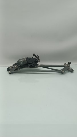 Двигатель стеклоочистителя Toyota Camry