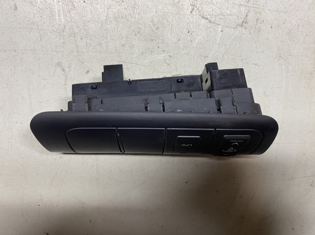 933002T001VA HYUNDAI купить в Каменское
