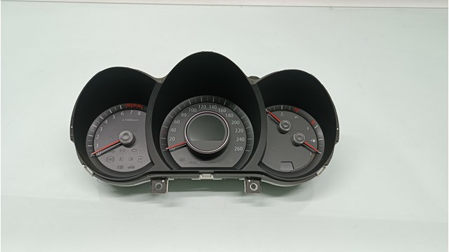 HYUNDAI 940032T710 Приборная доска (щиток приборов) в наличии Каменское
