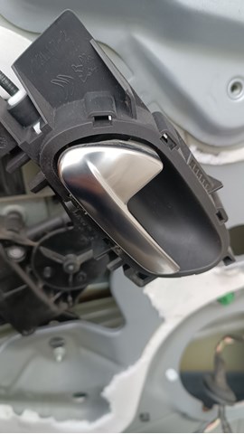 9685950377 PEUGEOT Ручка двери левой внутренняя передняя/задняя купить в Полтава