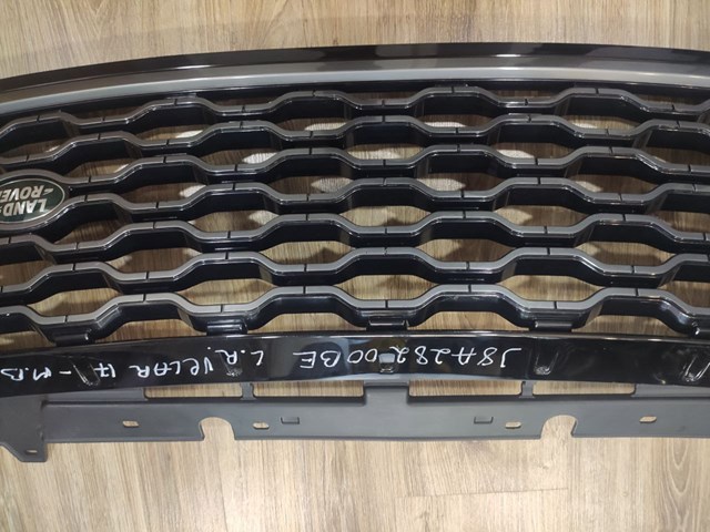 LAND ROVER J8A28200BE в наличии Украина
