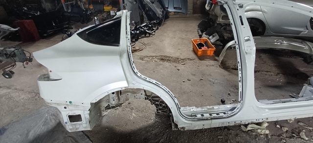 Крыло заднее правое 1073168S0B TESLA