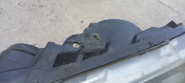 260603054R RENAULT Фара левая купить в Полтава
