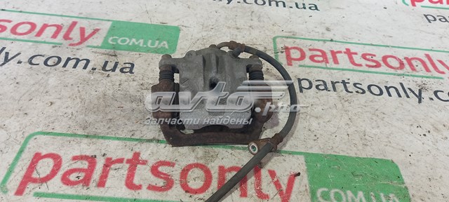 Задний правый суппорт 26692AJ000 SUBARU