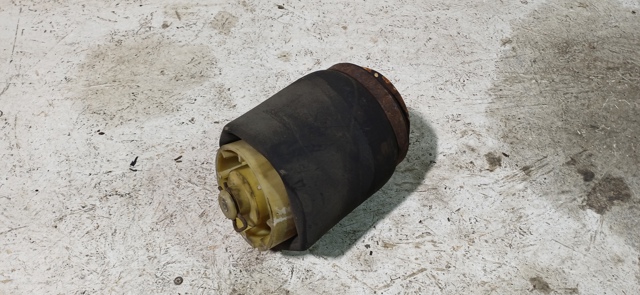 Пневмоподушка задняя 37126750356 BMW