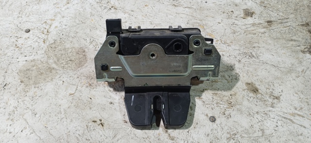 Замок крышки багажника 495058724 OPEL
