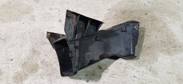 51717121616 BMW Воздуховод тормозного диска правый купить в Каменское