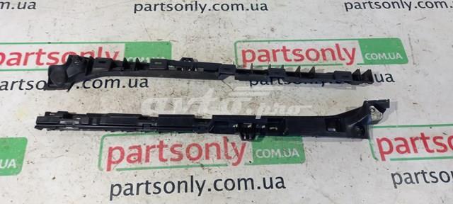 Кронштейн наружной накладки порога левой 51777204021 BMW