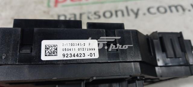 BMW 61149234423 Блок предохранителей задний салонный в наличии Каменское
