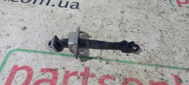 Ограничитель двери, задний 62124FG001 SUBARU