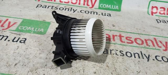 Электромотор печки 68266039AA CHRYSLER