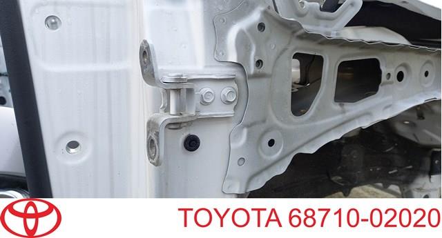 Завеса двери передней правой 6871002020 TOYOTA