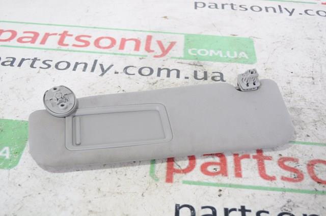 Козырек солнцезащитный автомобиля 7431033F70B0 TOYOTA
