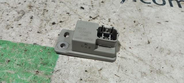 Реле фар передних 88018SC010 SUBARU