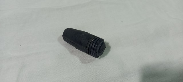 Отбойник капота 8A6116C618AC FORD