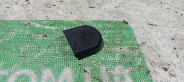 Заглушка гайки крепления поводка переднего дворника 8G1317D515AB FORD