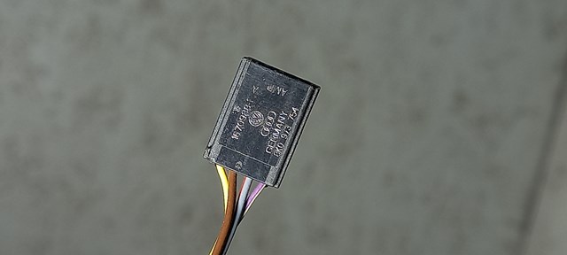 8K0973754 VAG купить в Ровно