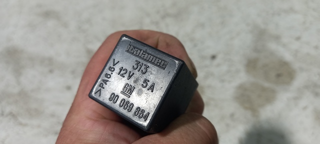 GM 90069864 Реле дворников в наличии Винница