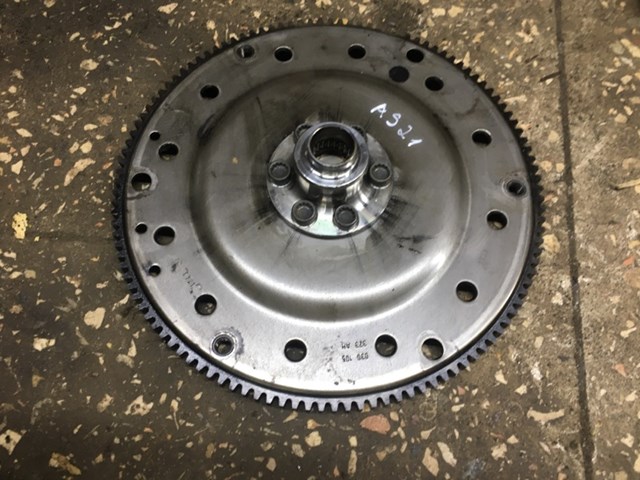03G105323AH VAG Маховик двигателя купить в Кривой Рог