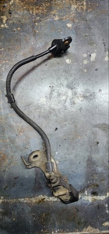 Датчик распредвала 03L957147A VAG