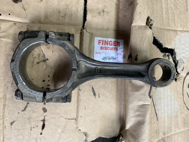 Шатун поршня двигателя 12100AA190 SUBARU