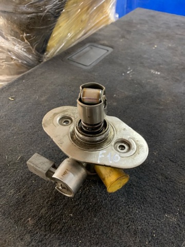 Насос топливный высокого давления 13518604231 BMW
