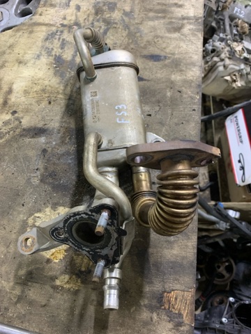 Радиатор системы EGR 147357082R RENAULT