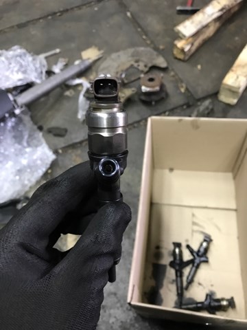 16613AA030 SUBARU Топливные форсунки купить в Чернигов