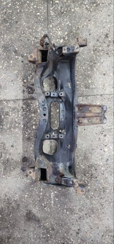 SUBARU 20101SA020 Подрамник передний в наличии Харьков