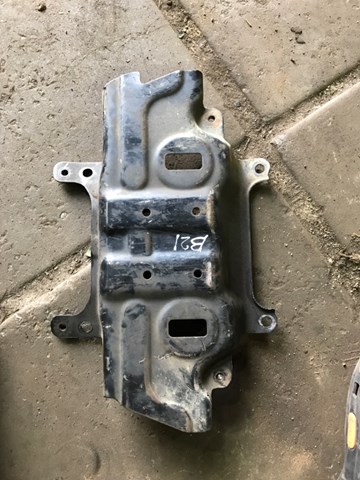 Кронштейн передней балки 20107AG050 SUBARU