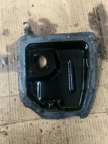 Масляный поддон двигателя 215102B031 HYUNDAI