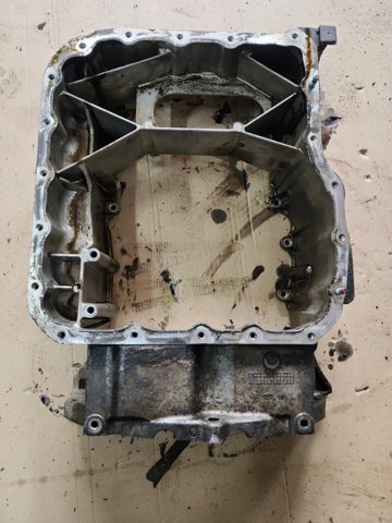215102F000 HYUNDAI Поддон масляный картера двигателя, верхняя часть купить в Запорожье