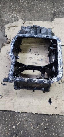 HYUNDAI 215102F004 Поддон масляный картера двигателя, верхняя часть в наличии Павлоград