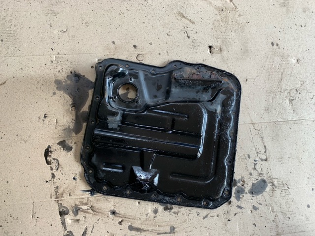215202F010 HYUNDAI Поддон масляный картера двигателя, нижняя часть купить в Винница