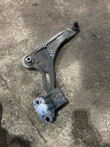 Передний нижний рычаг 2180767 FORD