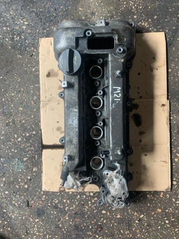 Крышка клапанов 224102B610 HYUNDAI