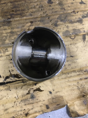 Поршень двигателя без колец 234102F930 HYUNDAI
