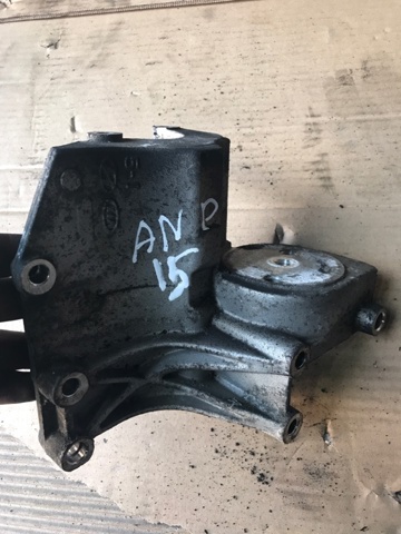 Крепление насоса ГУР 252714A001 HYUNDAI