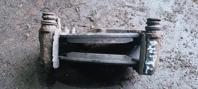 26225AG110 Скоба суппорта купить Киев